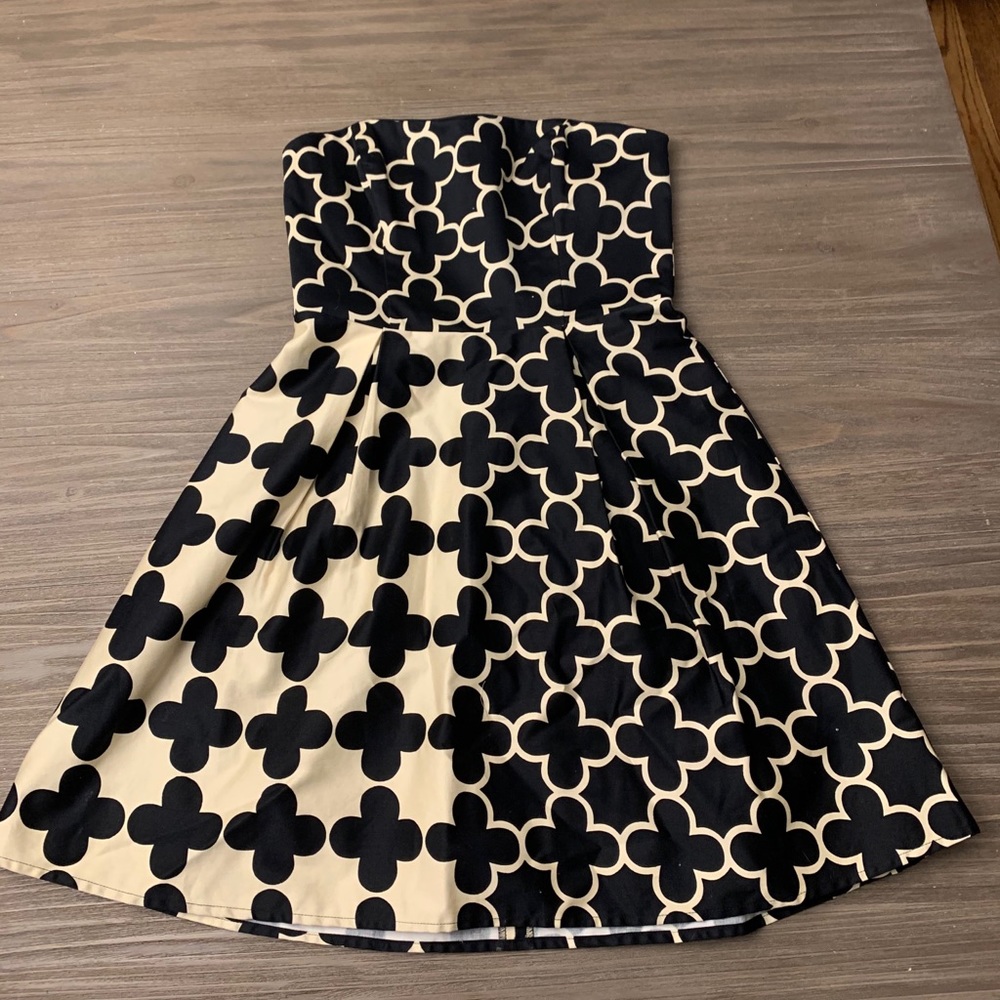 Bird On a Wire - Fun Black and Cream Geometric Strapless Pattern Dress